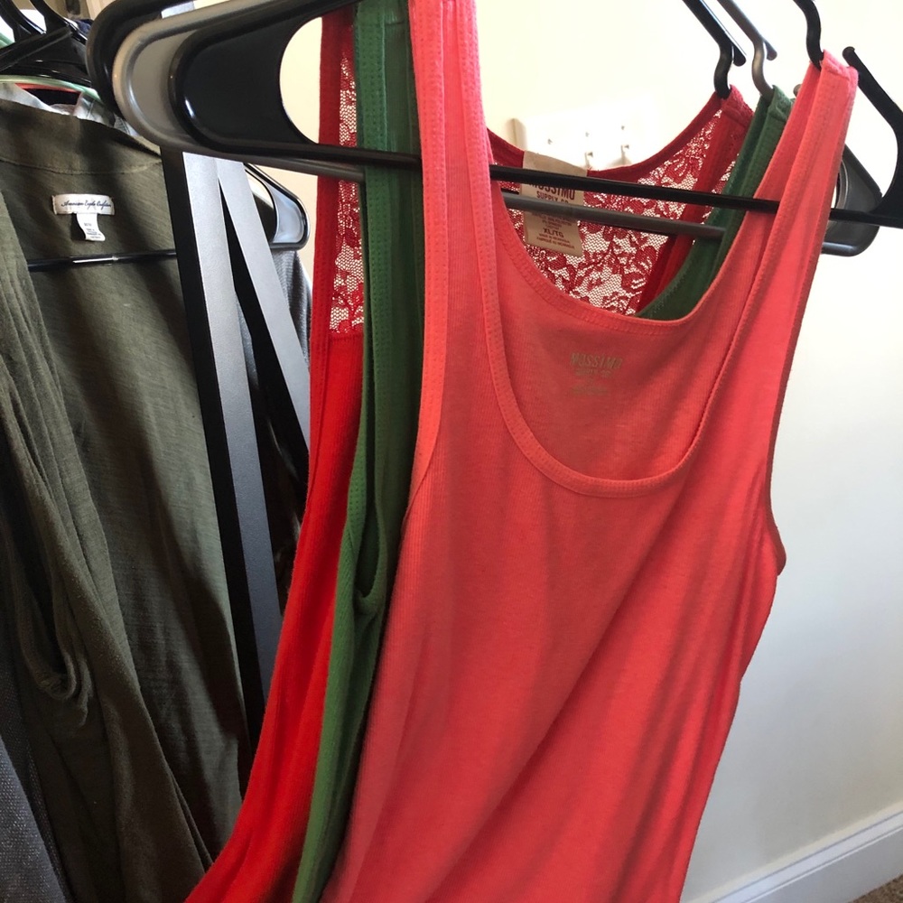 Tank top bundle